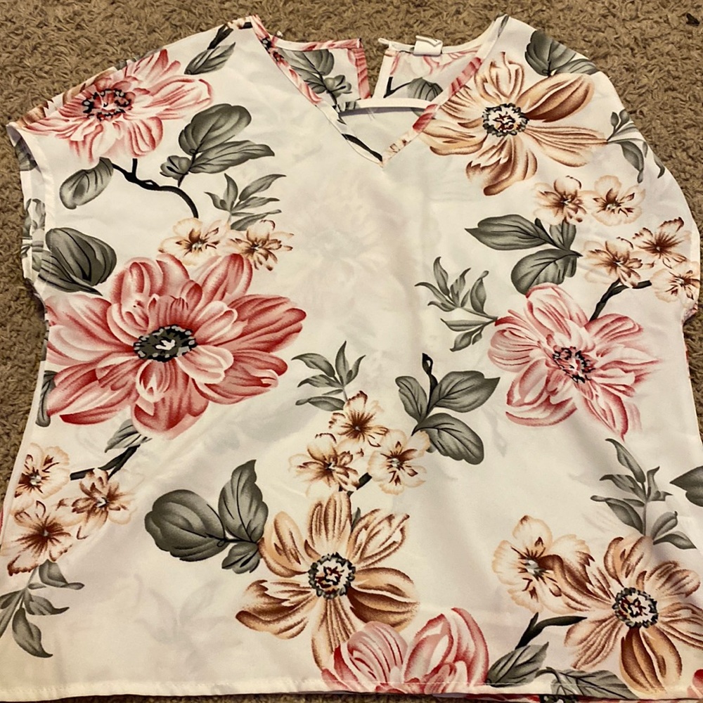 SHEIN Girls Blouse